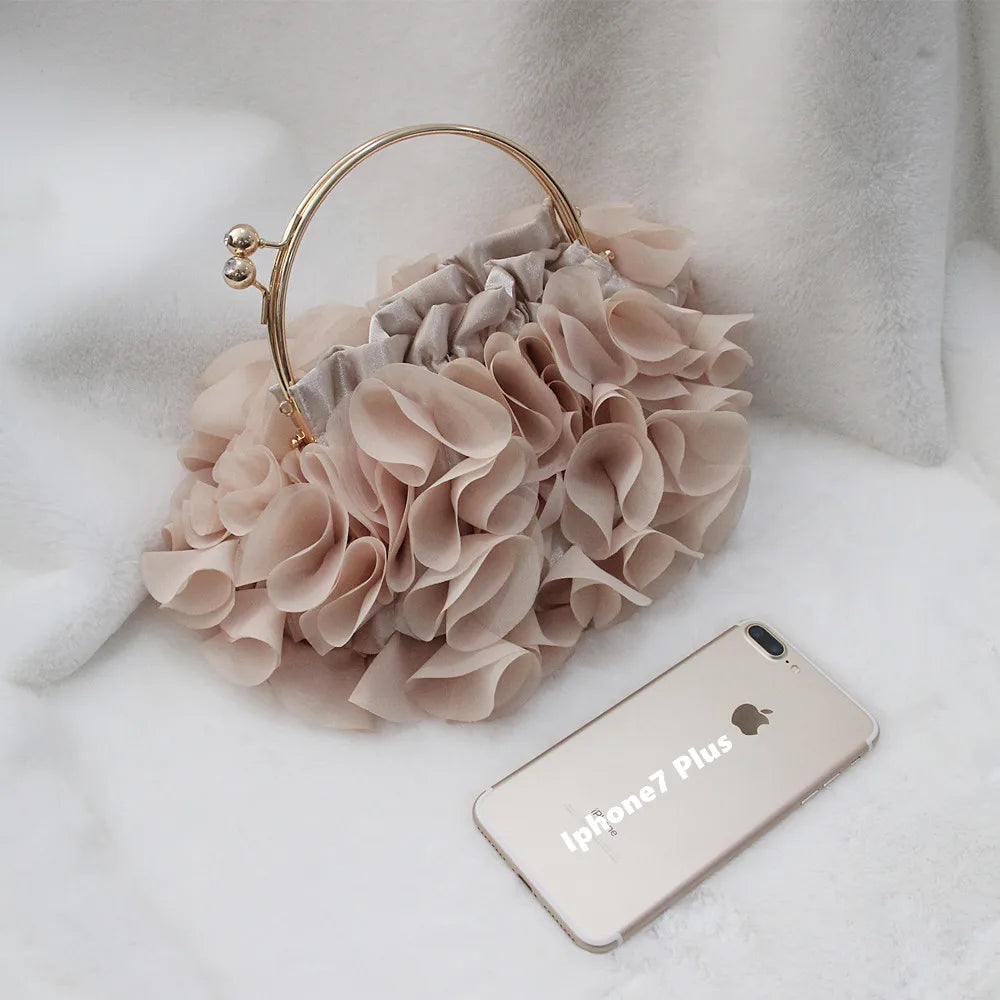 New Fashion Brand Handbags Women Flower Cute Bag Solid Luxury Champagne Bags Floral Bride Totes Cute Trendy Casual Day Clutch
