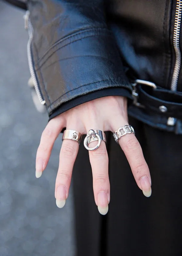 Fashion circle ring Minimalism wind Rings of metal fan ring delicate woman man ring 2021