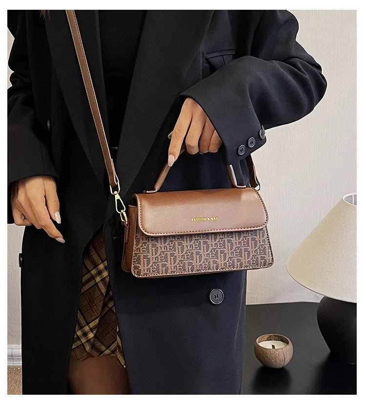 2025 fashionable new women's bag with stylish letter print design, versatile shoulder bag, casual and simple crossbody bag