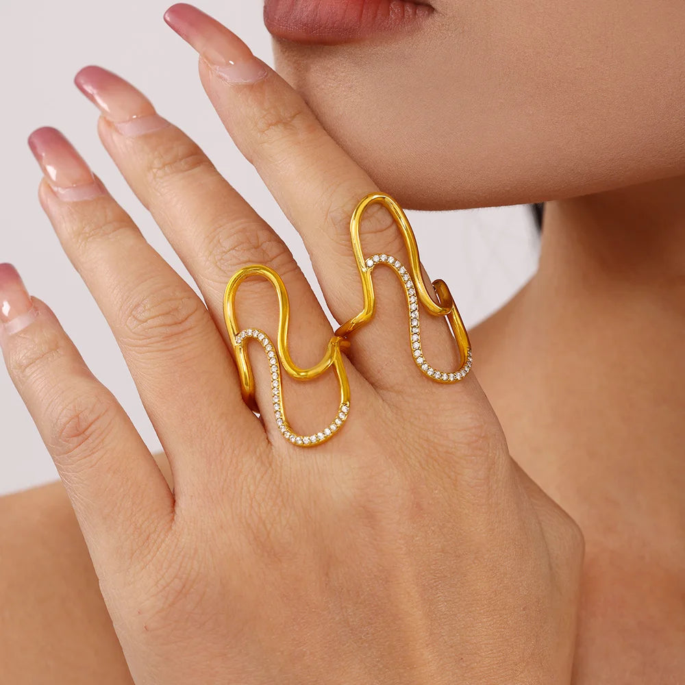 Fashion Women's Ring In Stainless Steel With Shiny Zircon 18k Gold Plated Adjustable Minimalist Aesthetic Rings For Women