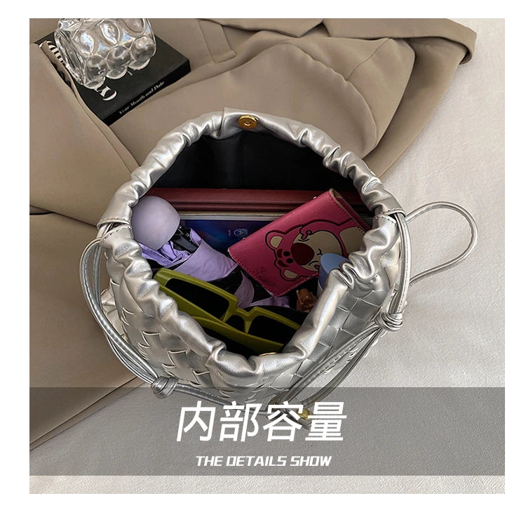 Luxury Designer Paris Fashion Elegant Handbag In Solid Color With Trendy Design For Business Commuter Women