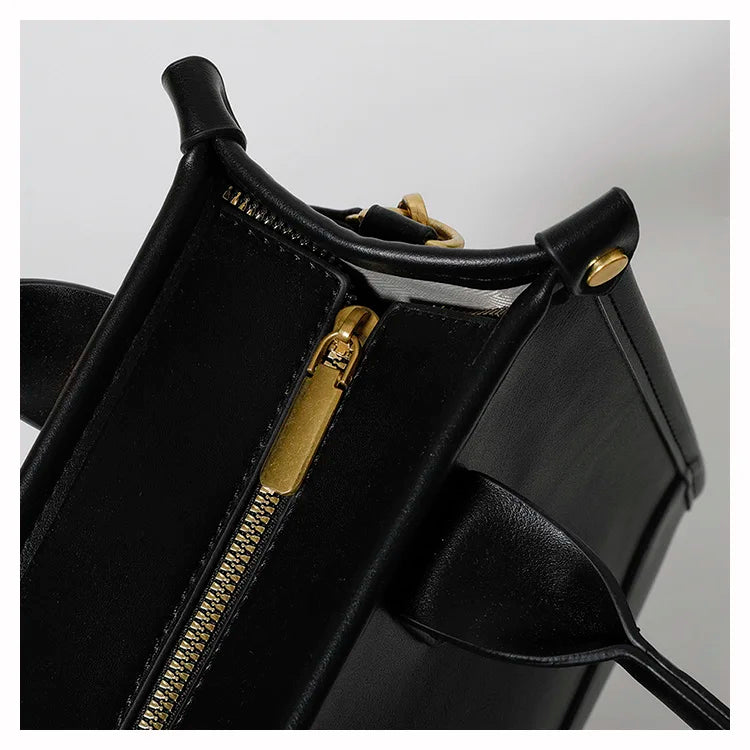Designer style bag 2025 new model fashionable and luxurious women's handbag, suitable for daily use and versatile cross-body bag