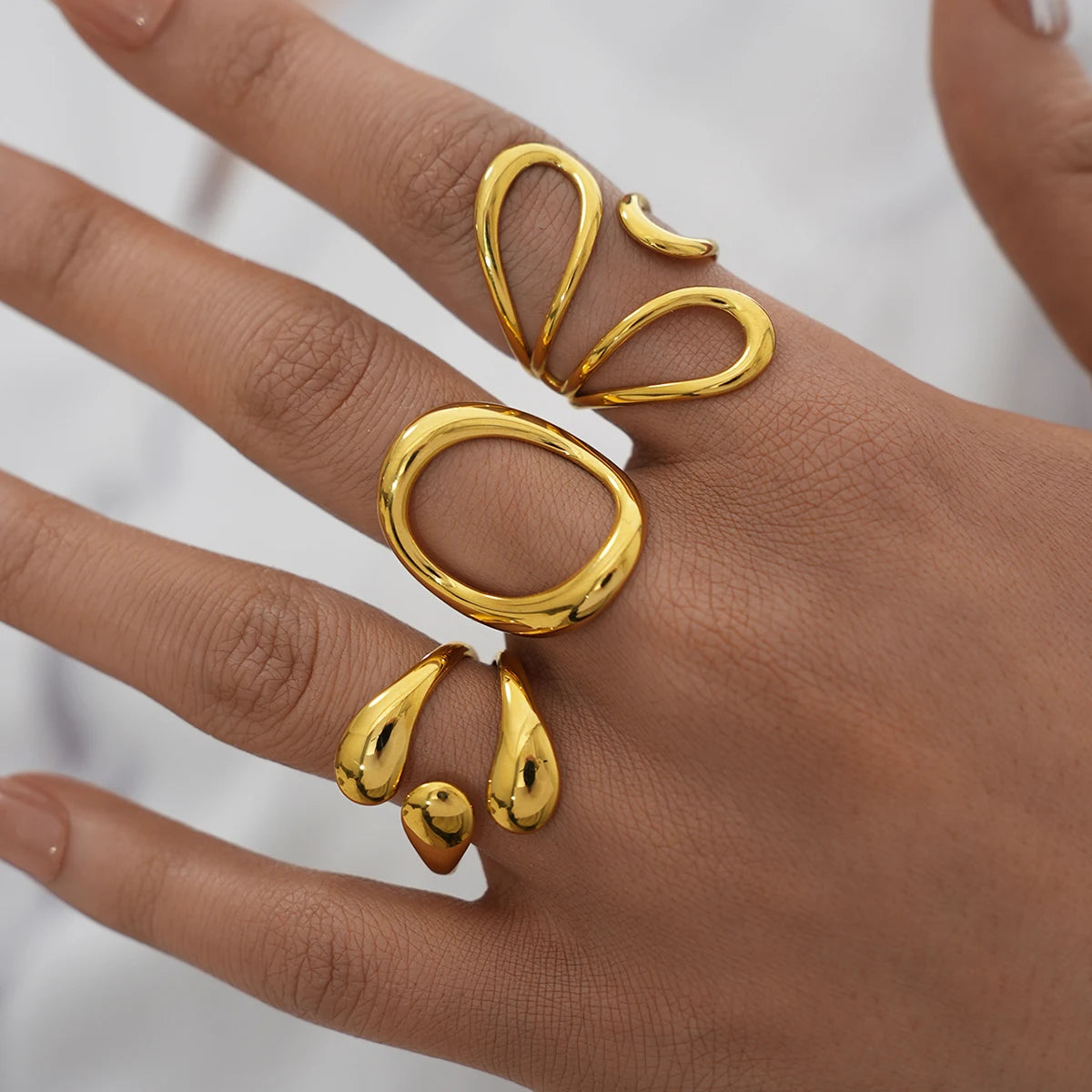 Fashion Minimalist Large Rings For Women Stainless Steel Gold Plated Waterproof Hip-hop Women's Finger Ring Aesthetic Jewelry