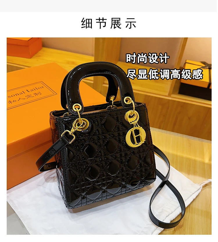 Fashionable Shopper Bag With Unique Trendy Style And Large Capacity For Business Women Commuter Essentials