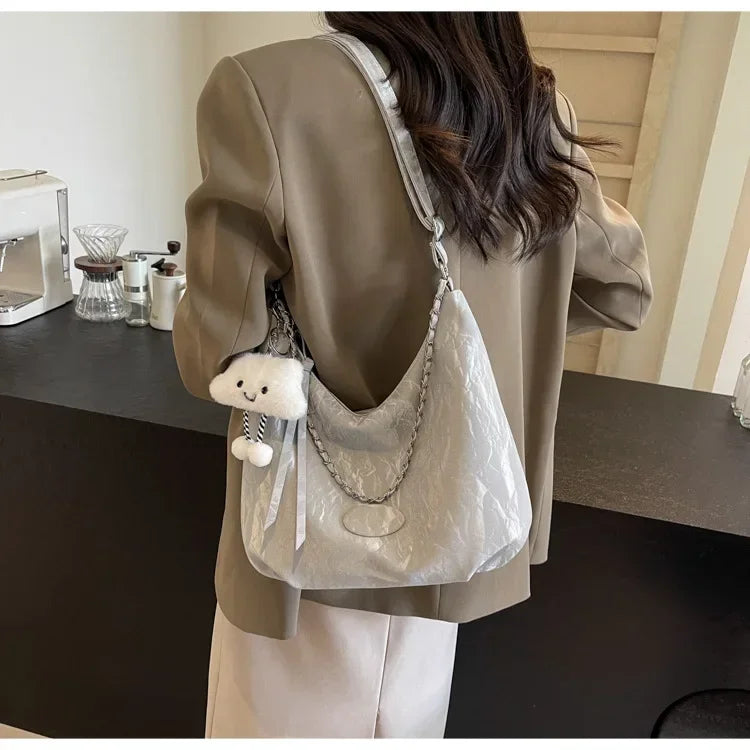 2025 Summer Fresh Release! Women's Fashion Bag - Simple Relaxed Design, Soft Texture, Ample Capacity for Commuting