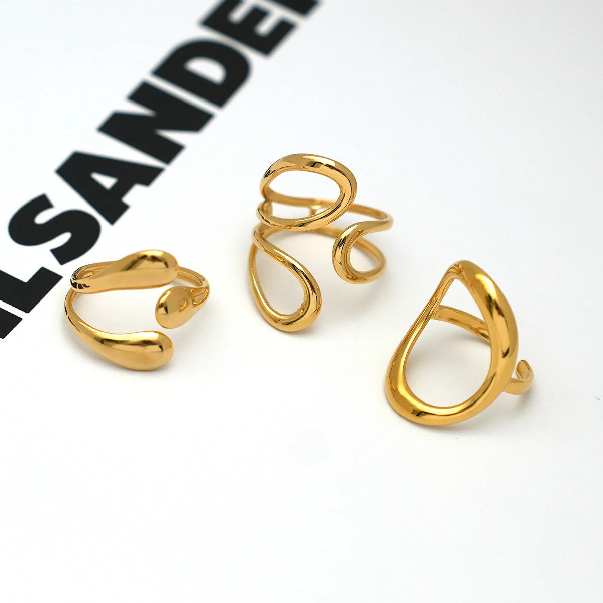 Fashion Minimalist Large Rings For Women Stainless Steel Gold Plated Waterproof Hip-hop Women's Finger Ring Aesthetic Jewelry