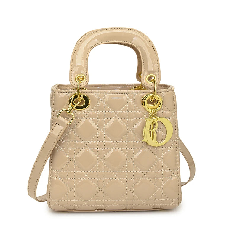 Fashionable Shopper Bag With Unique Trendy Style And Large Capacity For Business Women Commuter Essentials