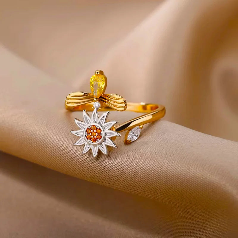 2025 Fashion Geometry Flower Rings For Women Gold Color Stainless Steel Finger Ring Trend Luxury Boho Aesthetic Jewelry