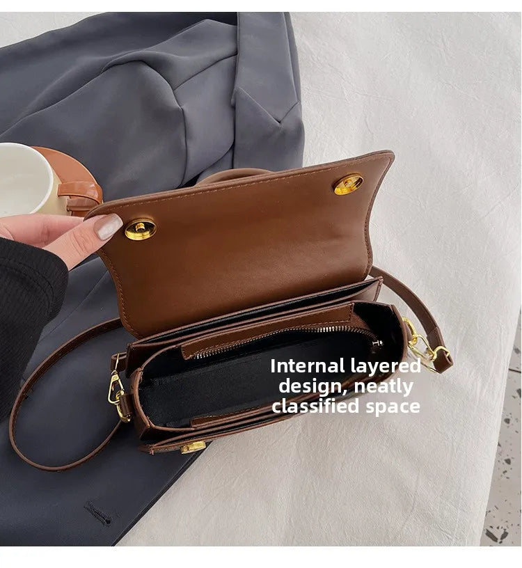 2025 fashionable new women's bag with stylish letter print design, versatile shoulder bag, casual and simple crossbody bag