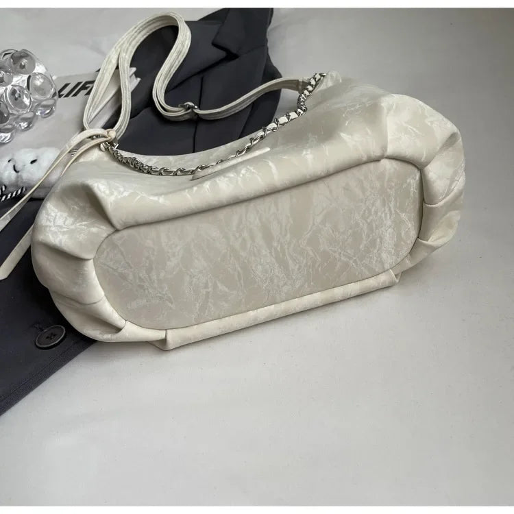 2025 Summer Fresh Release! Women's Fashion Bag - Simple Relaxed Design, Soft Texture, Ample Capacity for Commuting