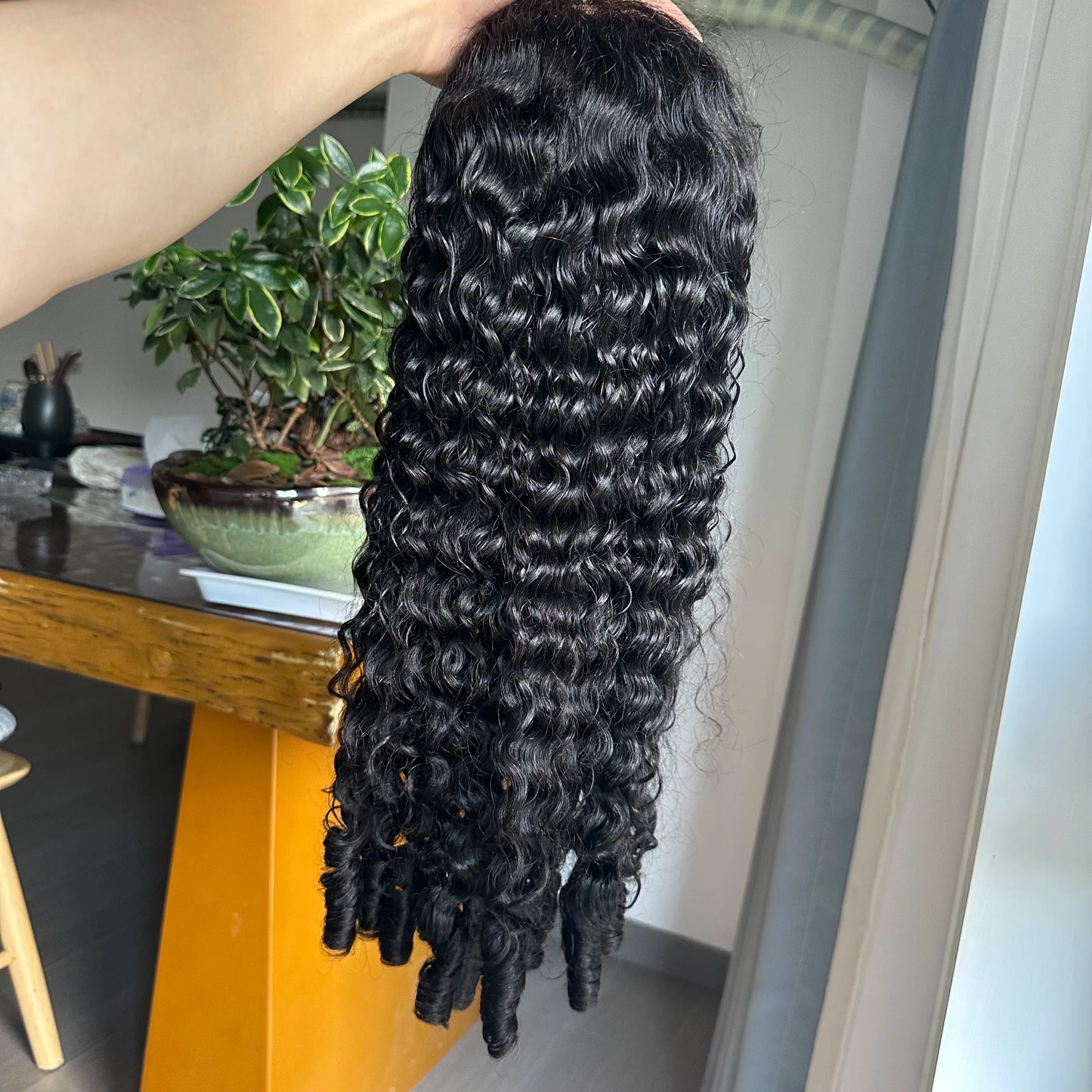 Burmese Curly Human Hair Wig Vietnamese Hair 13X6 Lace Front Wigs Human Hair 200% Density Transparent Lace Front Wig